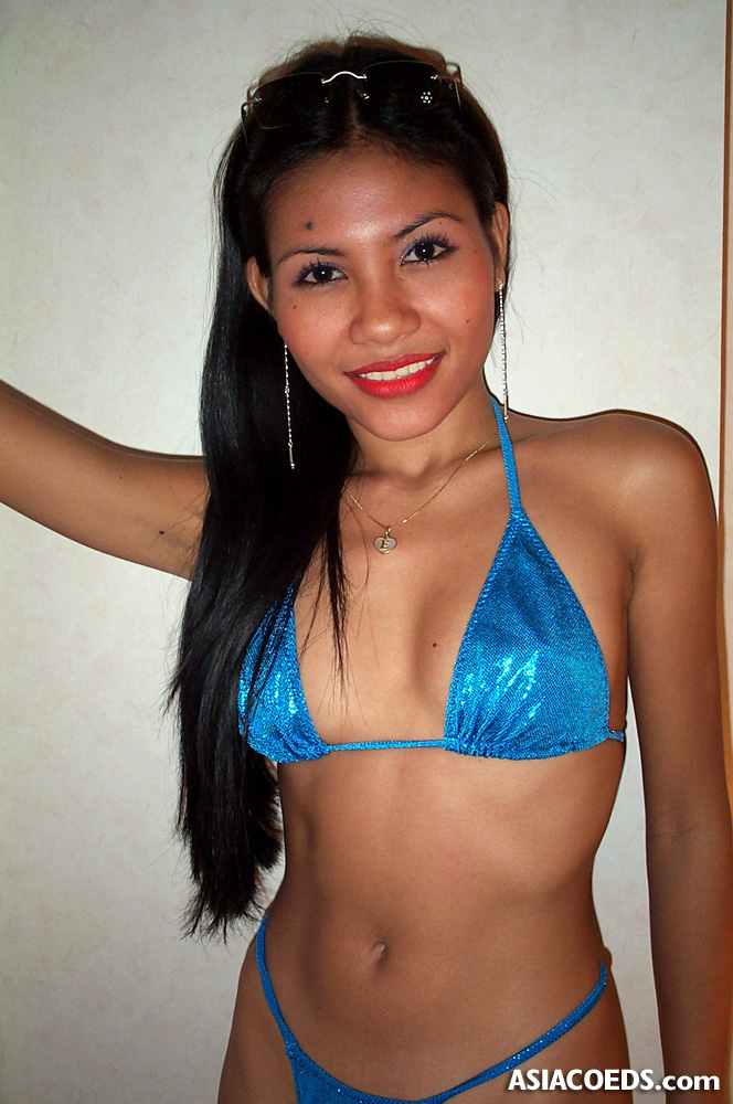Young Filipina Nude